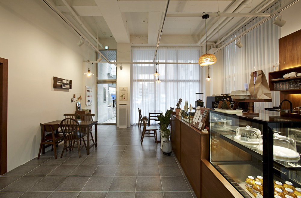 简约白橡木，打造小资情调咖啡厅-9