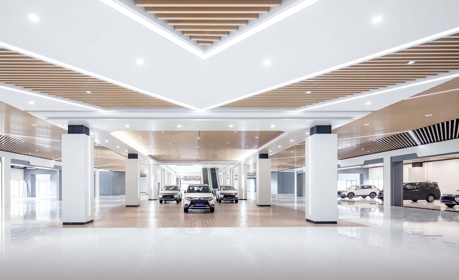 南京天益国际汽车城-31