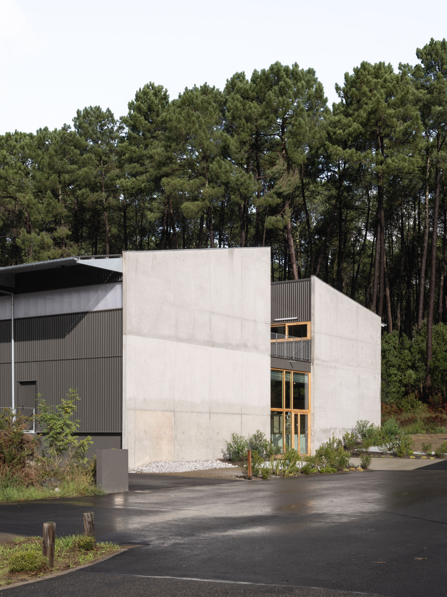 扬声器装配厂丨France丨formalocal-51