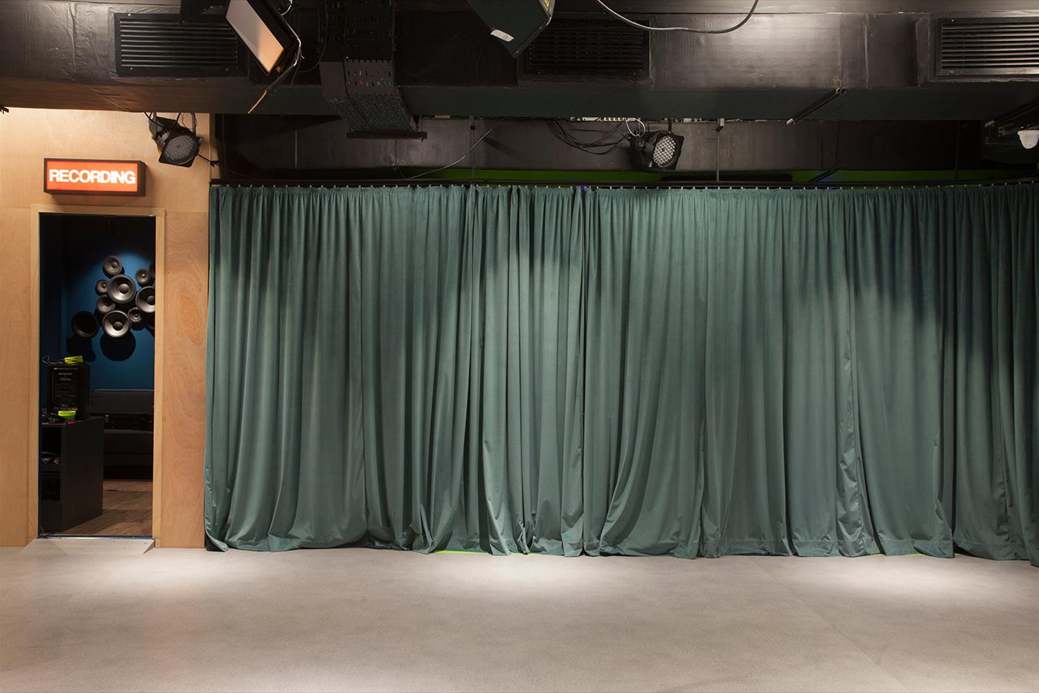 自由声音工作室-14