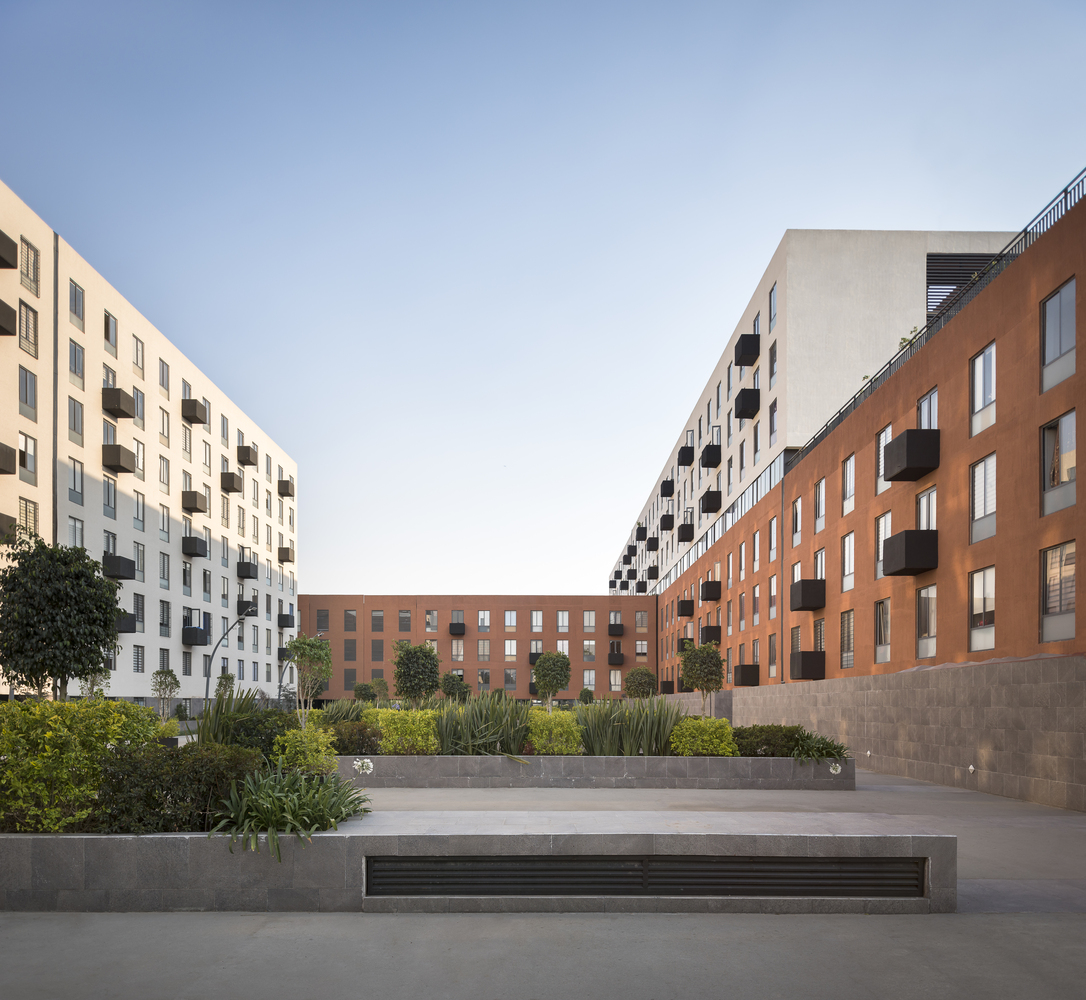 墨西哥圣西蒙多彩公共空间住宅-8