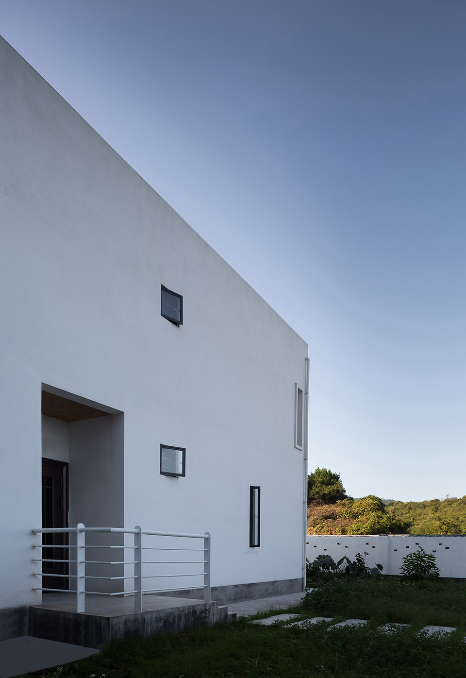 栖于山麓——山麓上的白色住宅，江西 / 铭鼎空间艺术工作室-19