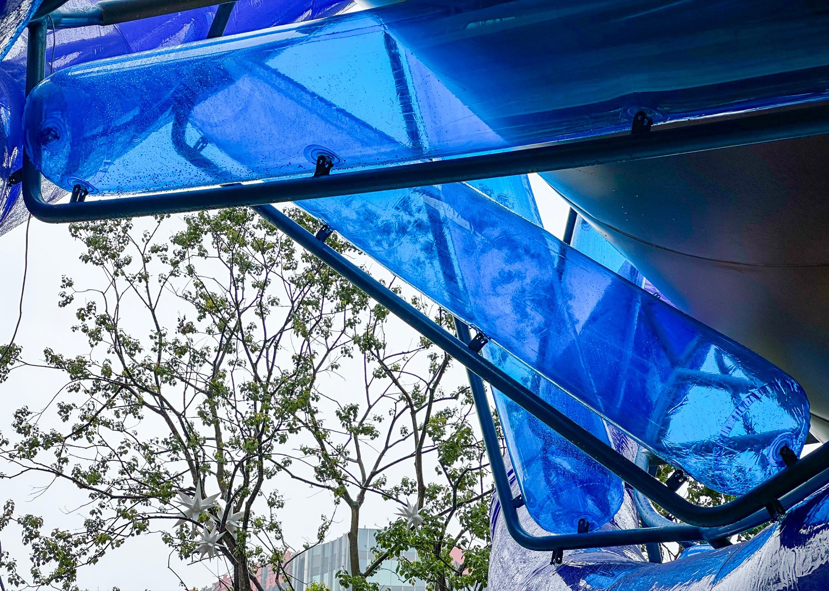 旋膜廊桥和六角金星丨中国上海丨众建筑（旋膜廊桥）,众建筑&友谊万岁（六角金星）-75