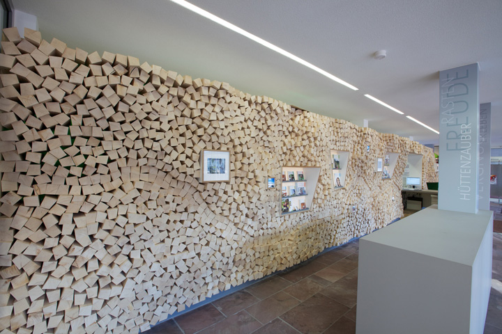 德国Tourist Information店面设计-6