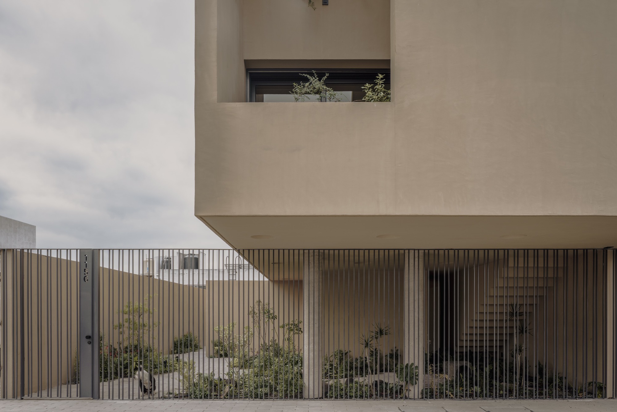 Aguilar House / Taller Segovia Molina-29