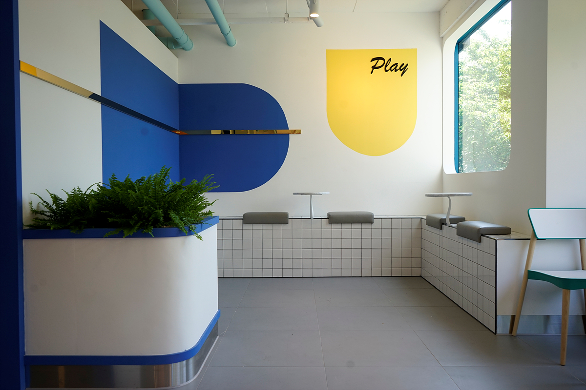 色彩斑斓的室内设计 | 45 平米的小户型如何打造出大空间感-3