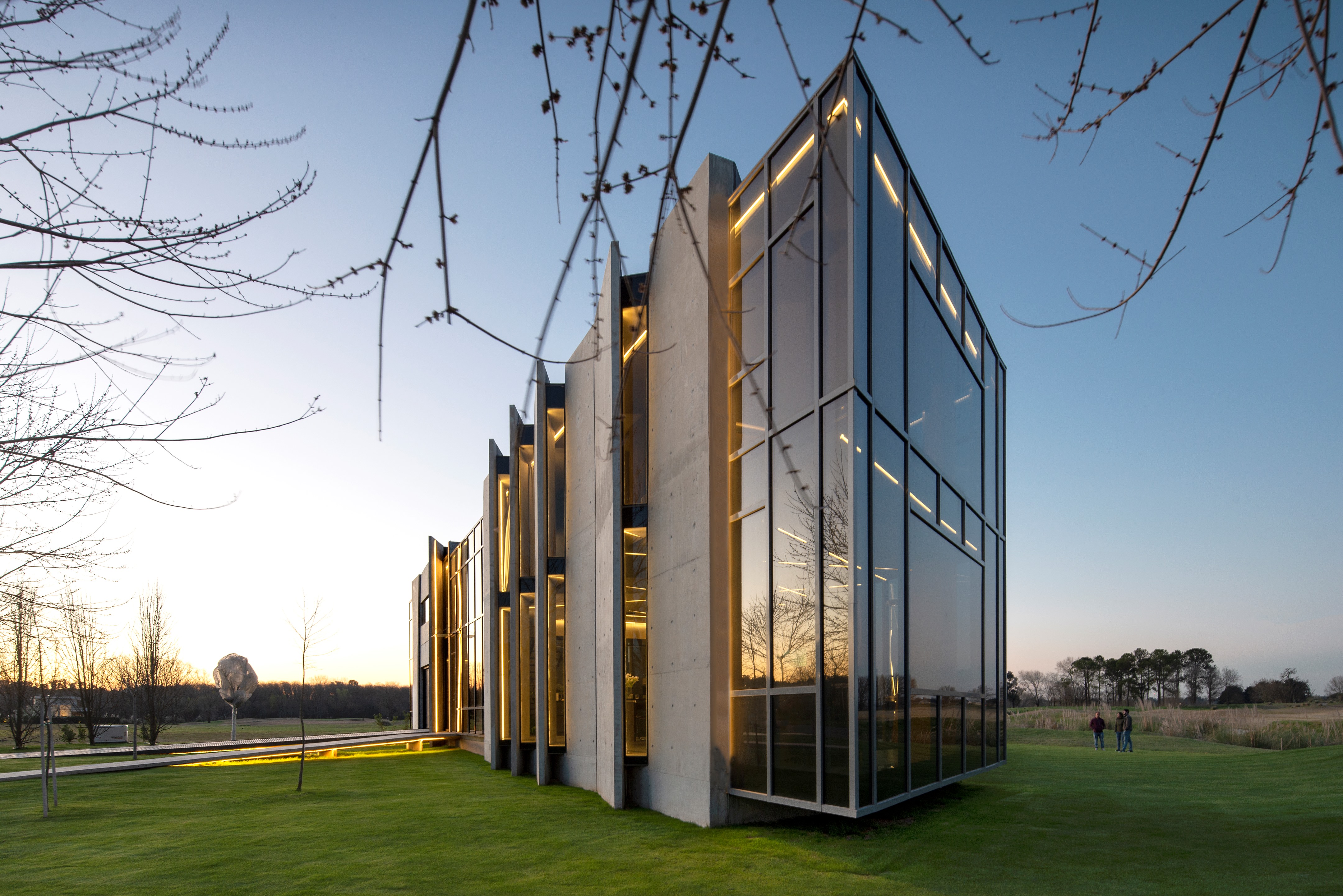 Buenos Aires 高尔夫球场上的悬浮玻璃屋-26