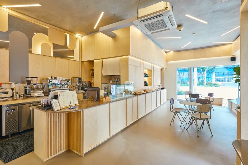 明亮温馨的 38 平米咖啡厅设计-5