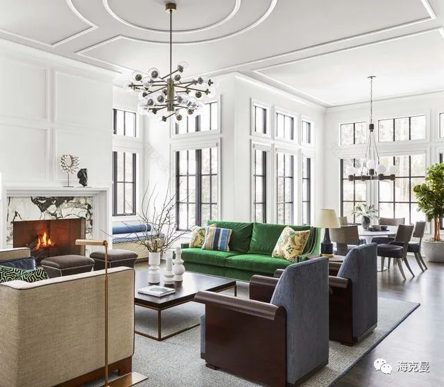 封面故事:丈夫喜欢极简,妻子爱繁复装饰?Hickory Chair 休闲椅一次满足两个愿望!-33