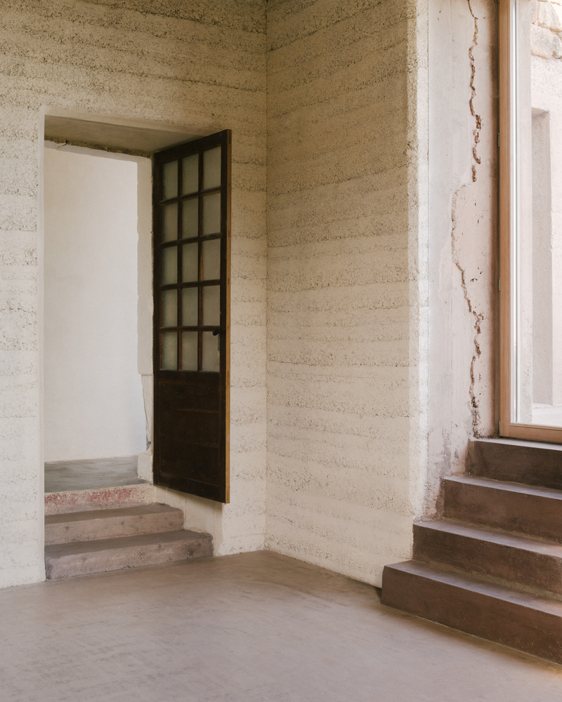 森林中的 16 世纪老屋重生-15