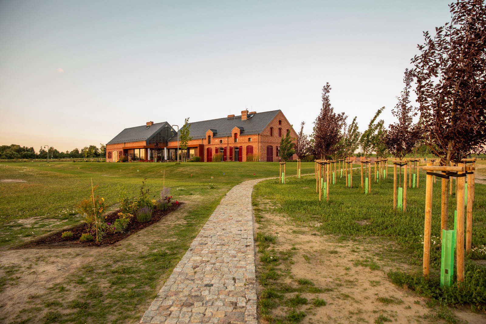 大波兰地区宛如现代牛棚的住宅丨TXMA – 托马什·亚历山大·米尔琴斯基建筑师事务所-28