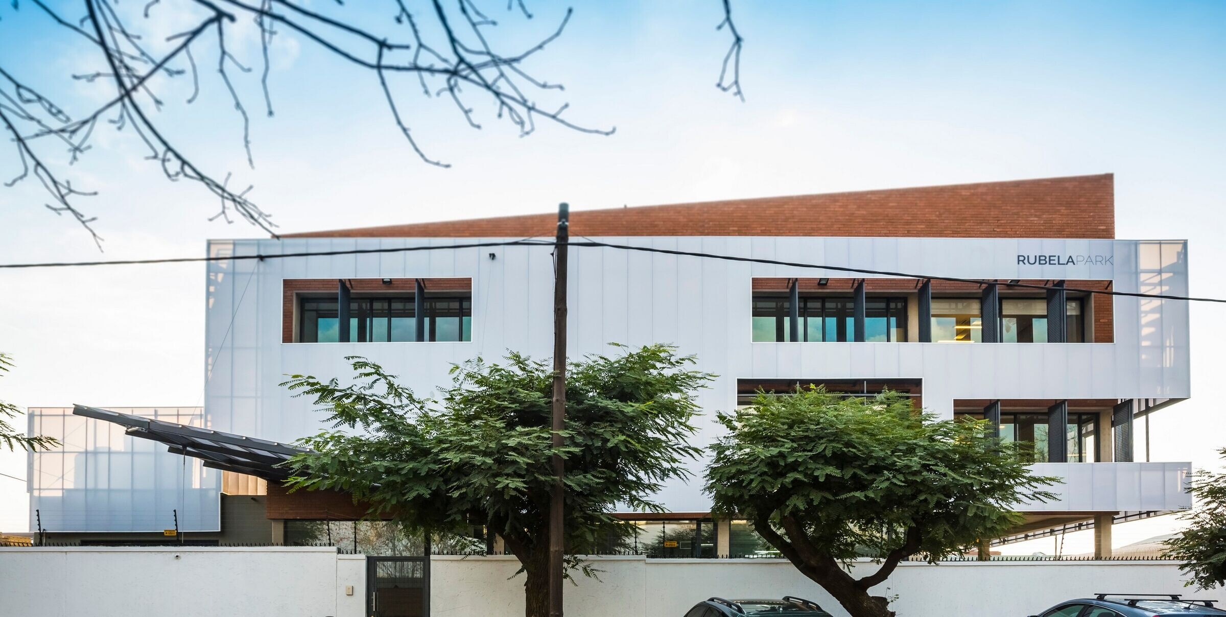 南非 Rubela Park Offices | 工业风绿建筑的典范-32