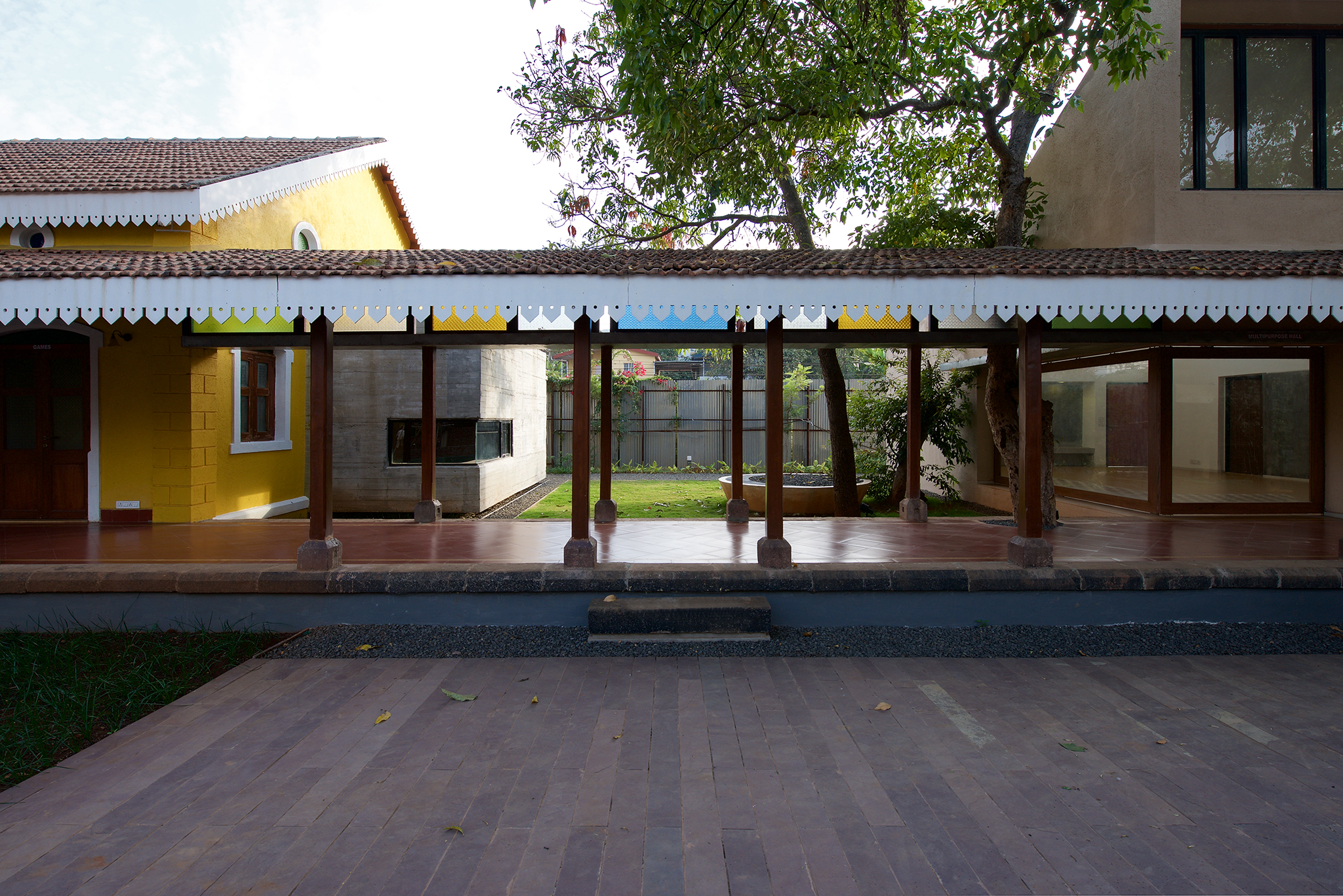 印度 The Verandah Clubhouse 会所设计-7