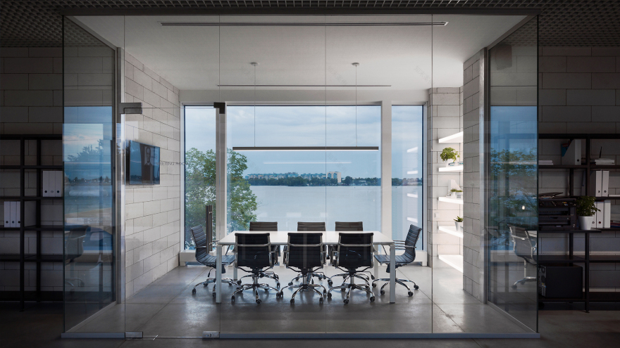 乌克兰 Dnipro 现代节能办公空间-14