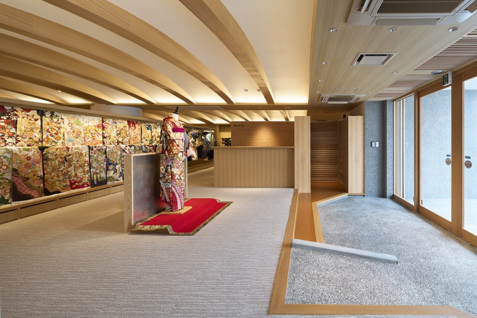 横滨丸昌一层销售区翻新设计 | 传统与现代的完美融合-21