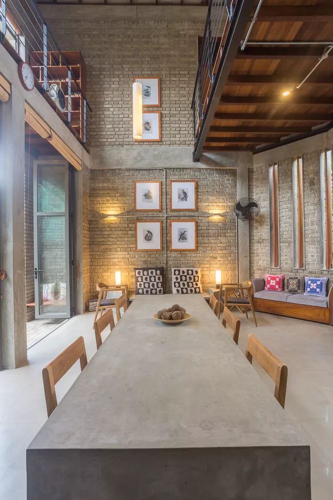 水泥“宝塔”住宅,简约中性之美-58