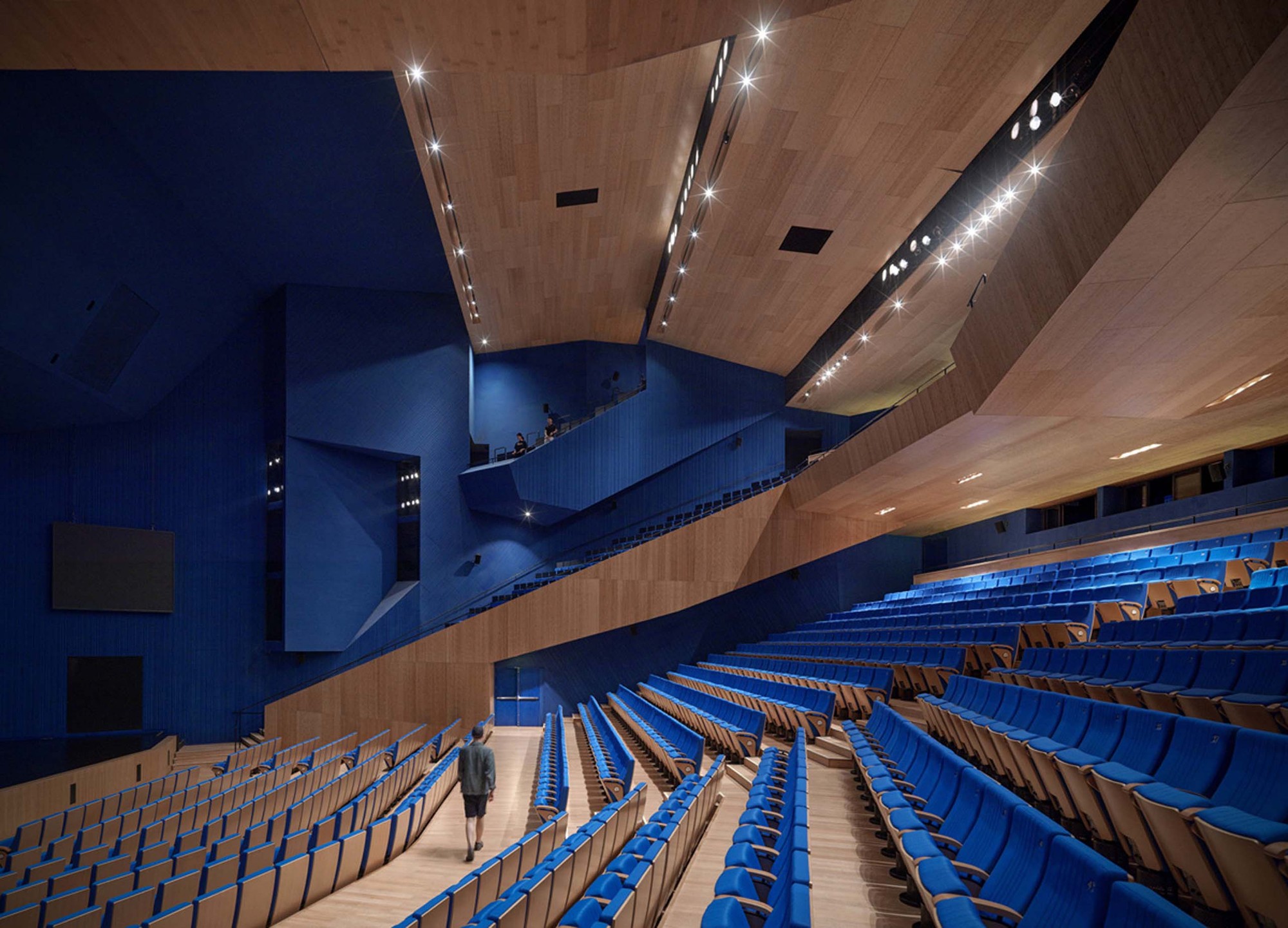 Pingshan Performing Arts Center / OPEN Architecture-50