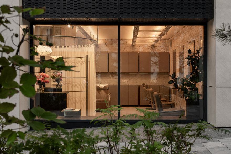 E·张力工作室(注:E推测为特定指代,tension常见意为张力 ,atelier意为工作室 ,具体需结合实际情况确定) 丨乌克兰基辅-43