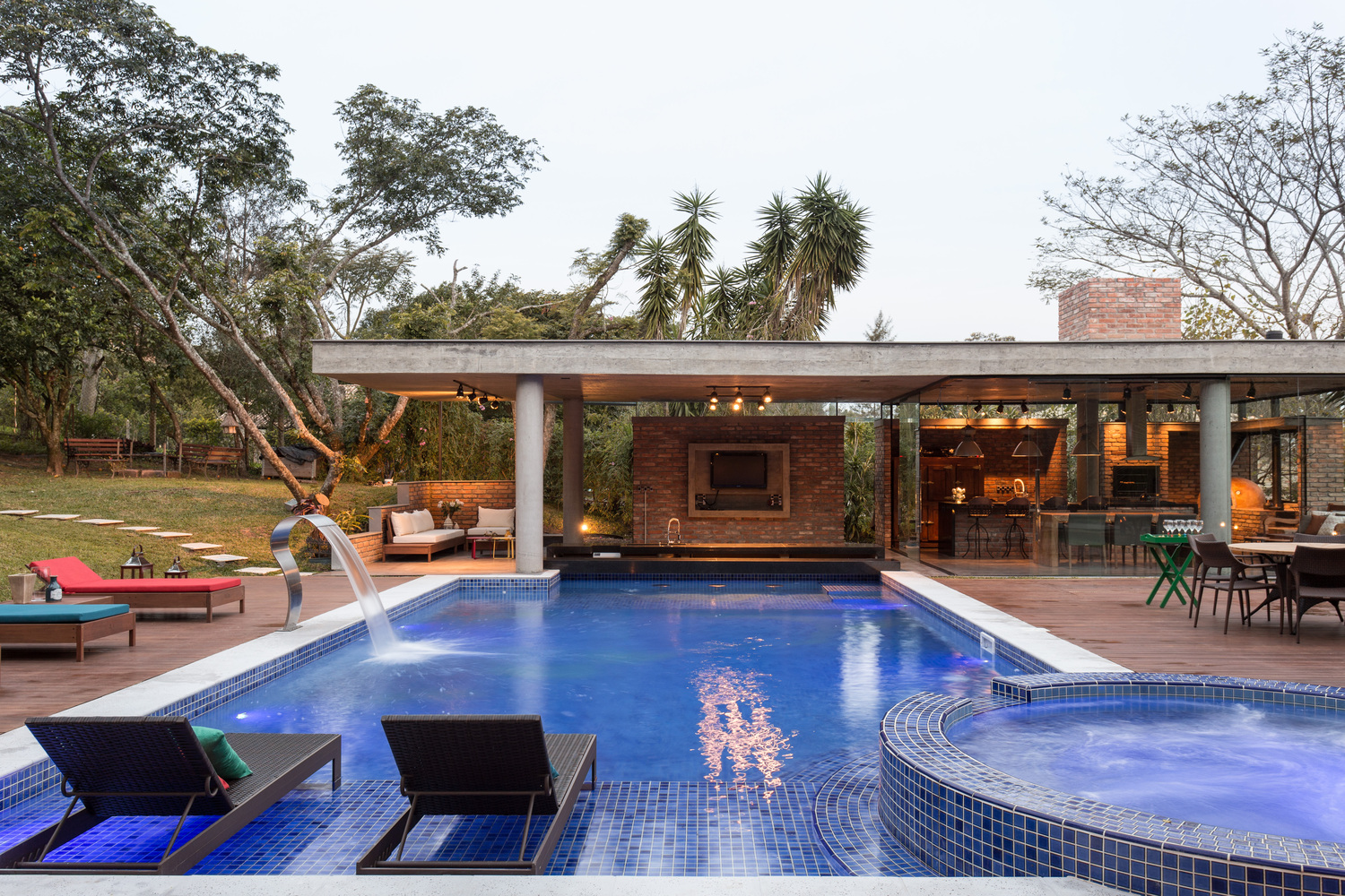 巴西 EL165 休闲小屋 | 混凝土与砖的巧妙结合-21