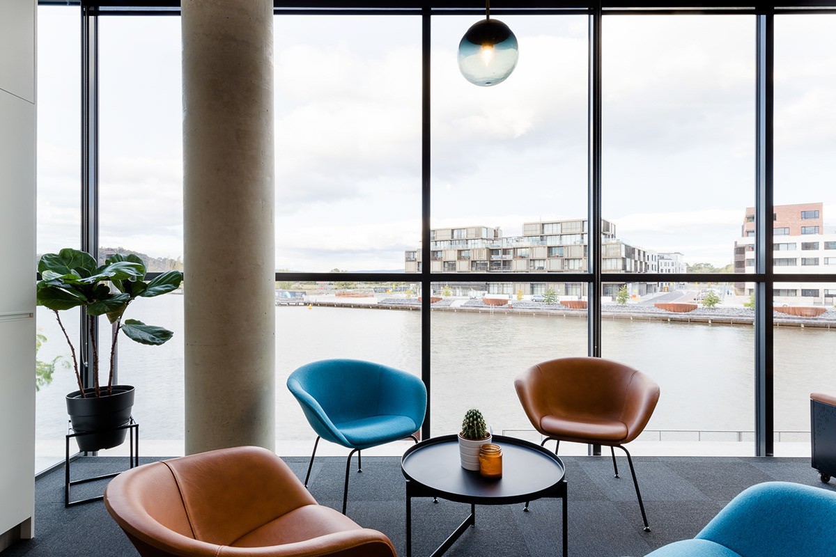 堪培拉 Papandrea Partners 极简主义办公空间  Kiernan May-7