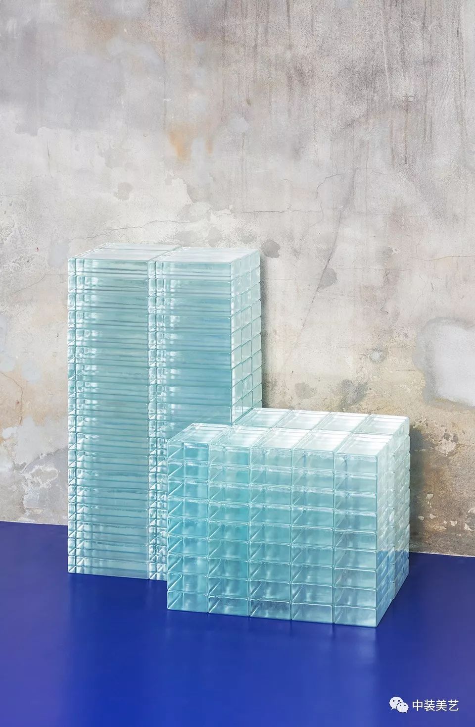 Color /跟着大师学软装-哥本哈根 灯光雕塑TABLEAU花店-53