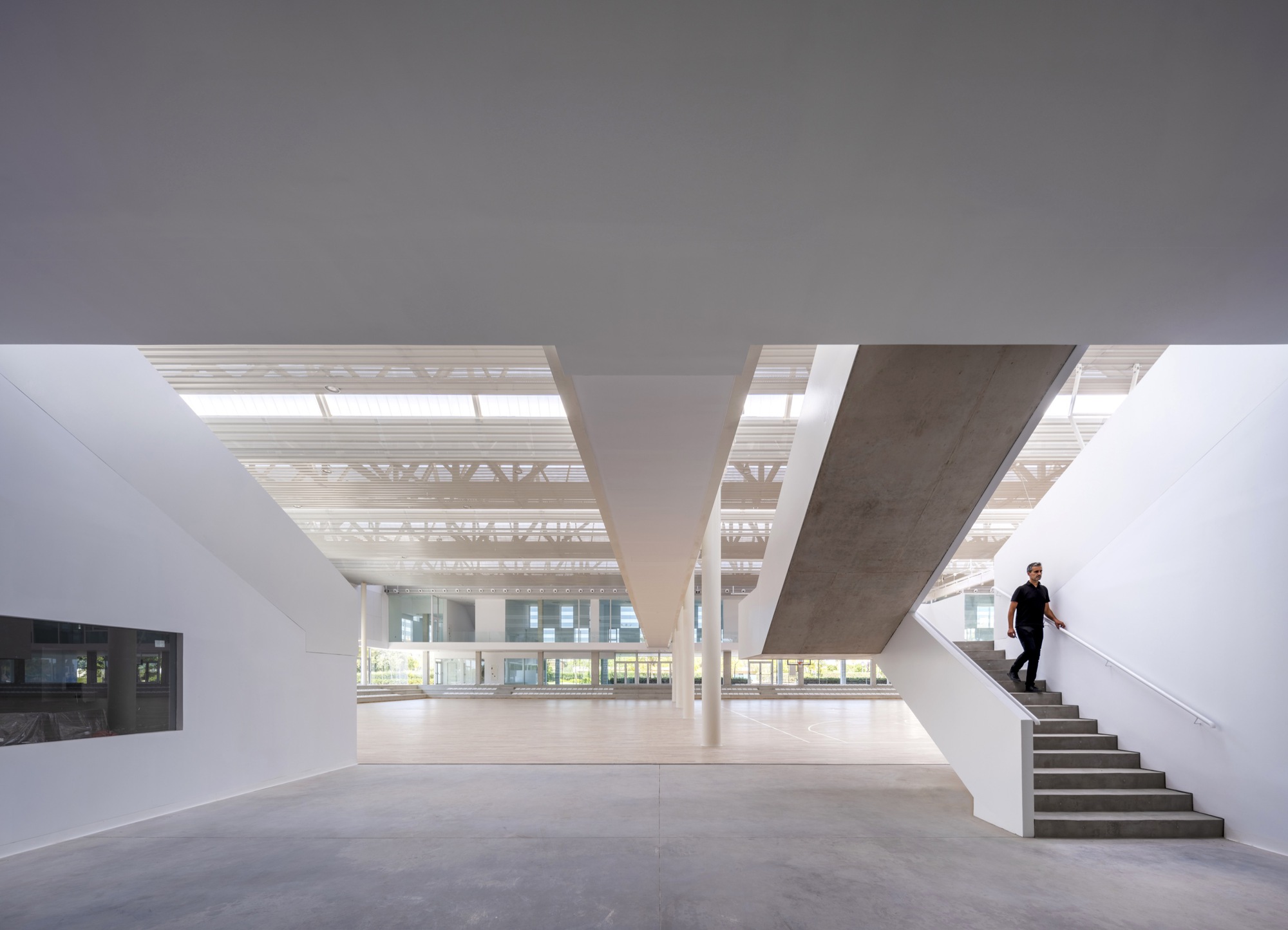 Municipal Sports Pavilion of San Vicente del Raspeig / MCEA | Arquitectura + NAOS 04 ARQUITECTOS-33