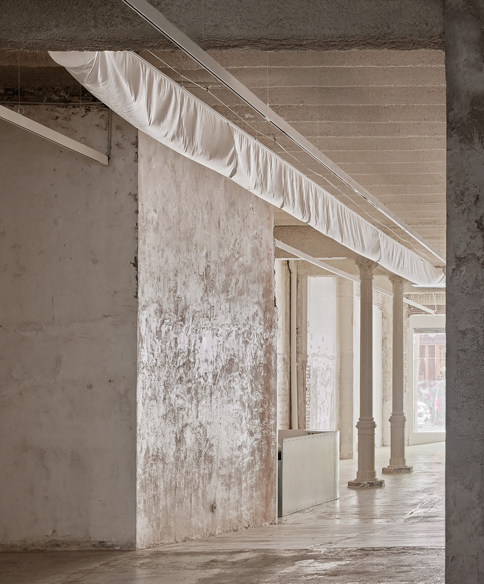 巴塞罗那Mayoral画廊丨西班牙巴塞罗那丨Jorge Vidal Studio-15