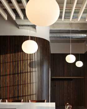 新颖木质墙面丨United StatesKansas City丨El Dorado