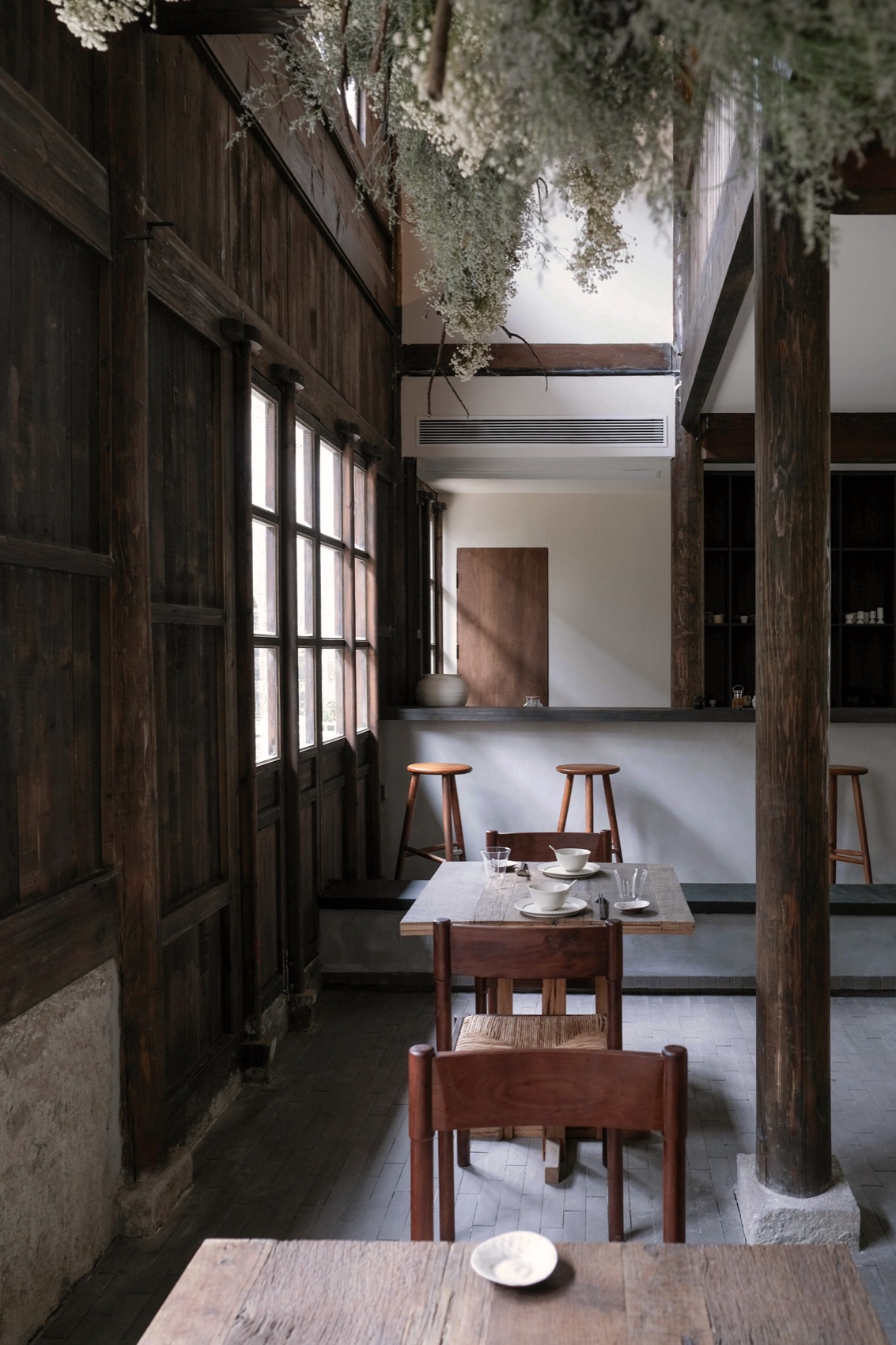 一厸YILIN美学餐厅丨中国台州丨可米设计+深源创新实验室-7