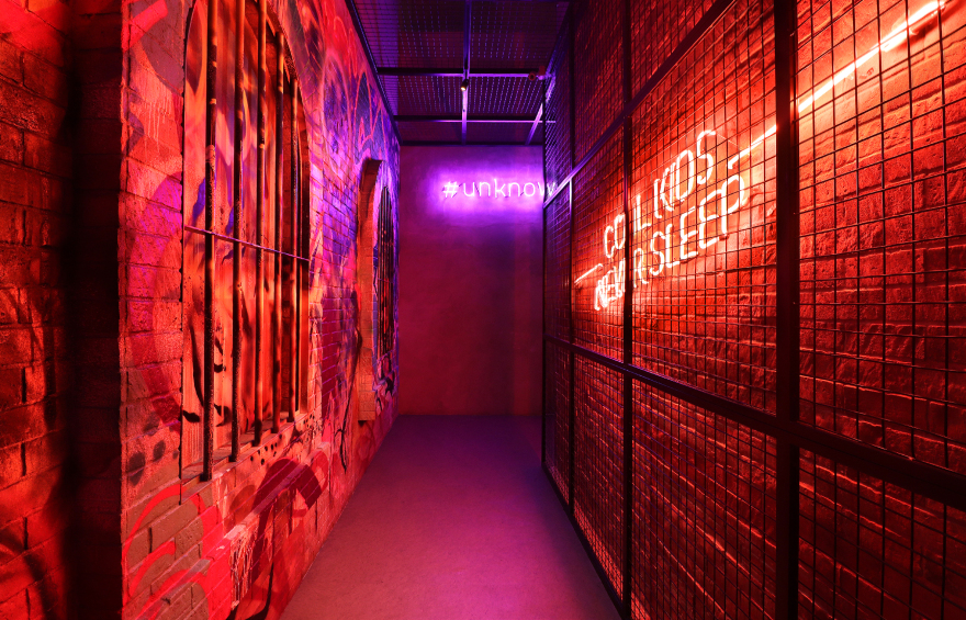 未知兹炒作酒吧-11