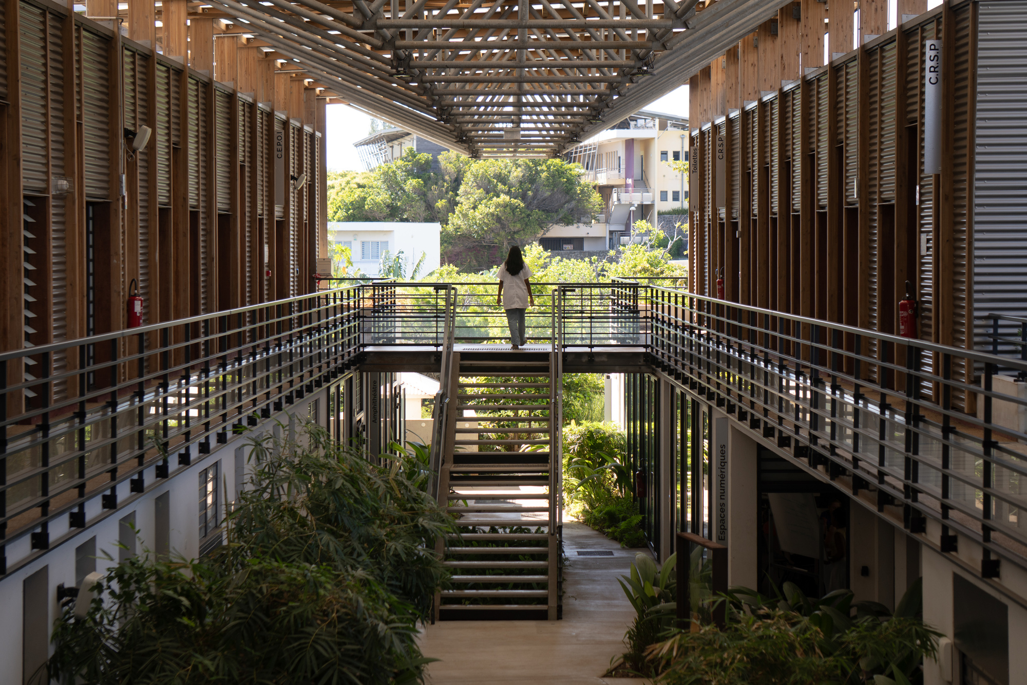 Health Sciences Faculty – University of La Réunion  / TT Architecture-36