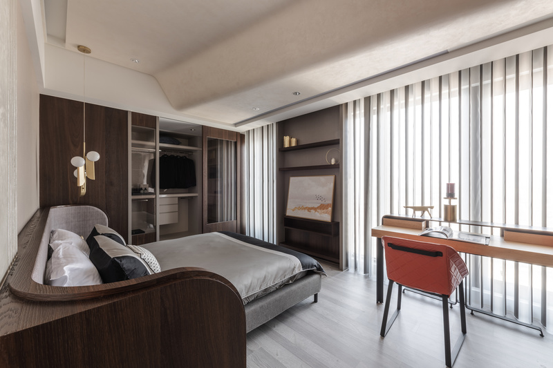 金属元素融入的雍恬雅逸邸设计-8