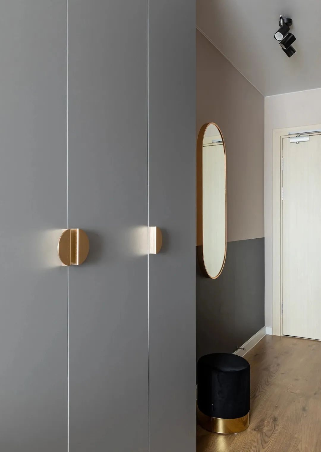 20㎡一字型公寓设计丨Ekaterina Shein-22