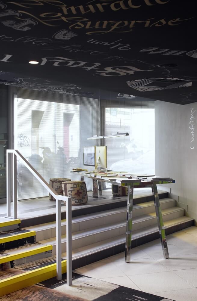 MAMA SHELTER, MARSEILLE  Philippe Starck-5