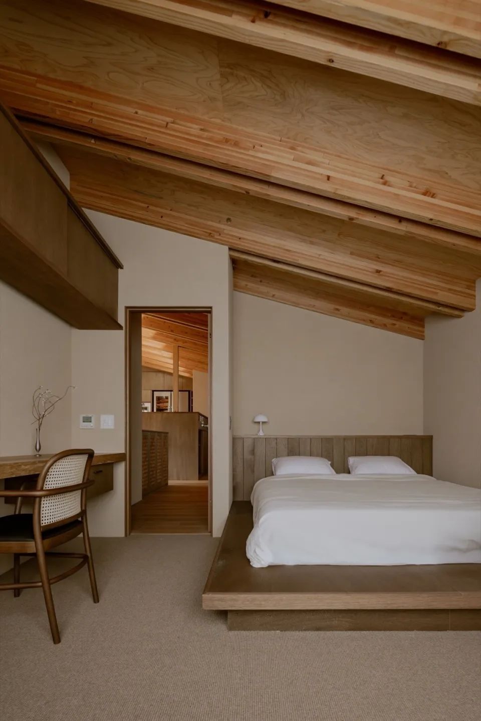 小大＋磯田和明｜日本八雲の家-298