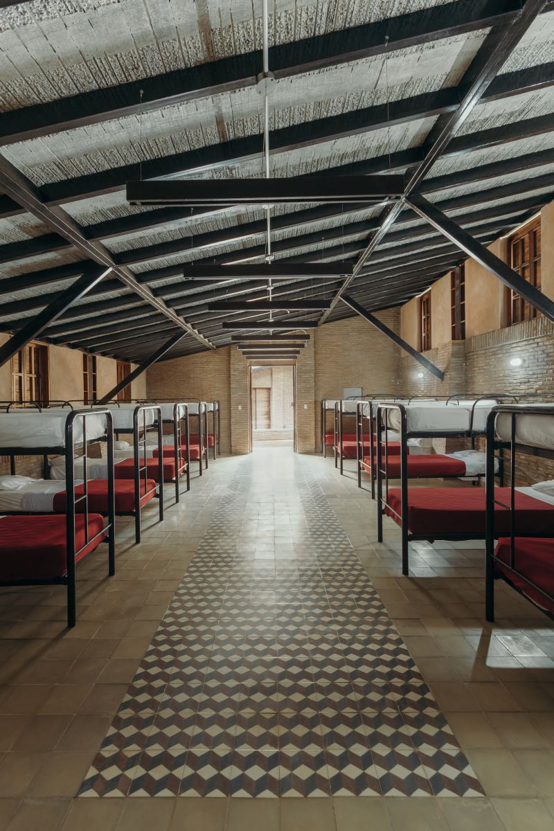 Venezuelan 农庄中的儿童活动营地-10