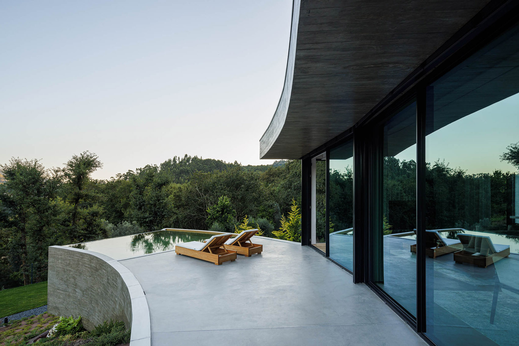 BOURO 住宅丨葡萄牙丨MUTANT ARQUITECTURA & DESIGN-48