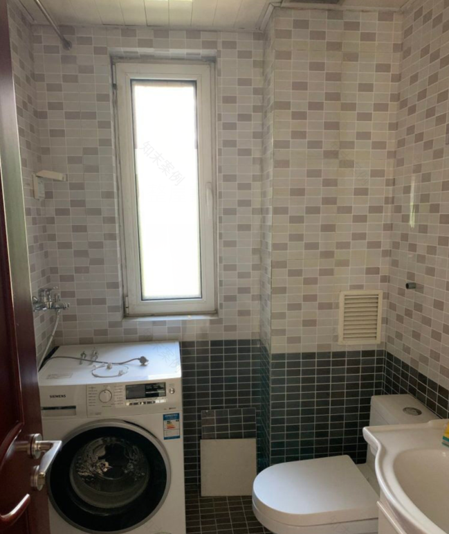 大城小镇现代简约家居设计-38