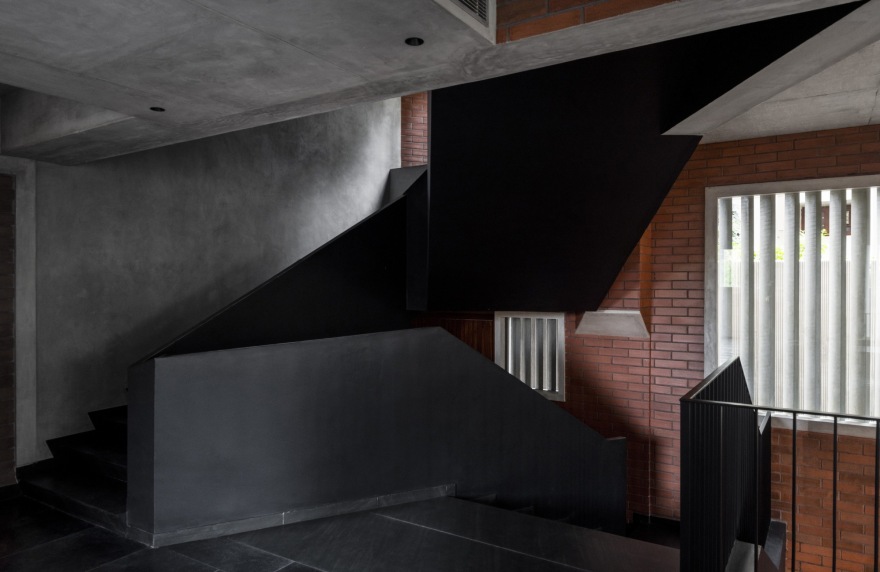 砖房丨印度丨The Purple Ink Studio-37