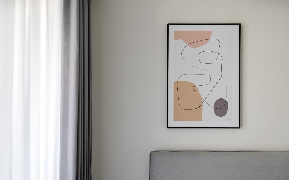 独居女青年的简约轻奢家居设计-37