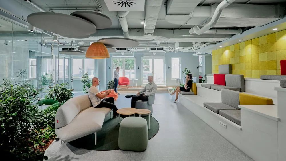 布达佩斯地产集团 CAImmo 办公空间丨匈牙利布达佩斯丨MadiLancos Studio-6