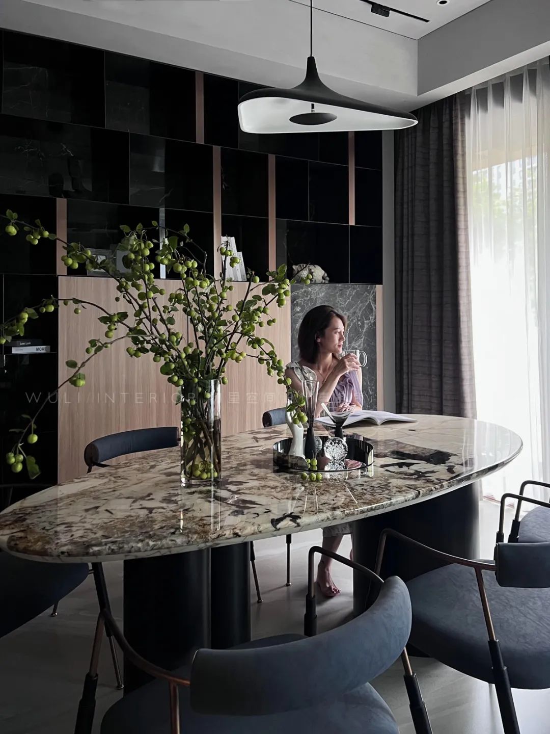 黑域奢境 · 杭州 320㎡港式轻奢别墅设计丨中国杭州丨物里空间设计事务所-1