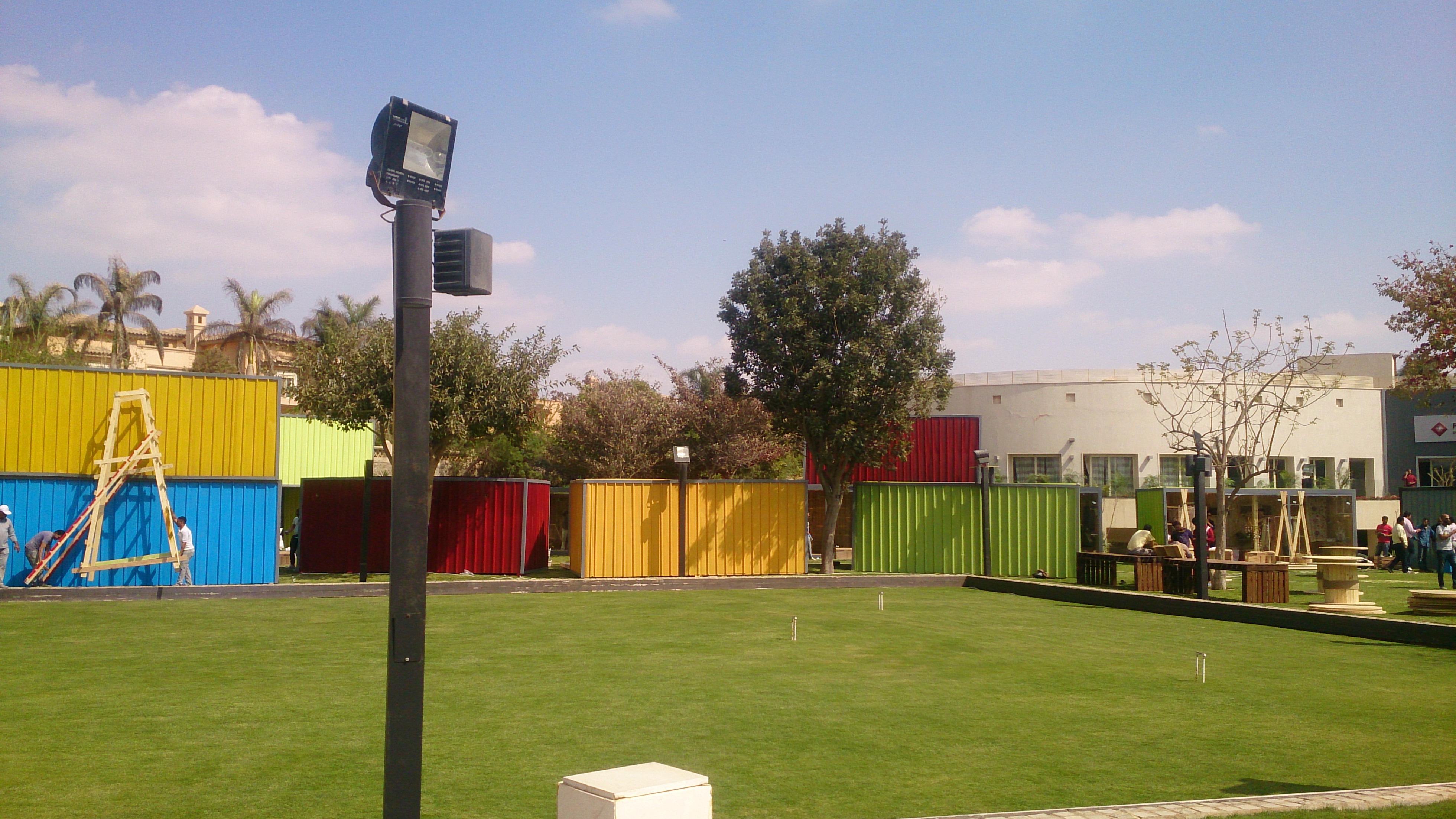 集装箱商业街点亮城市新坐标！-1