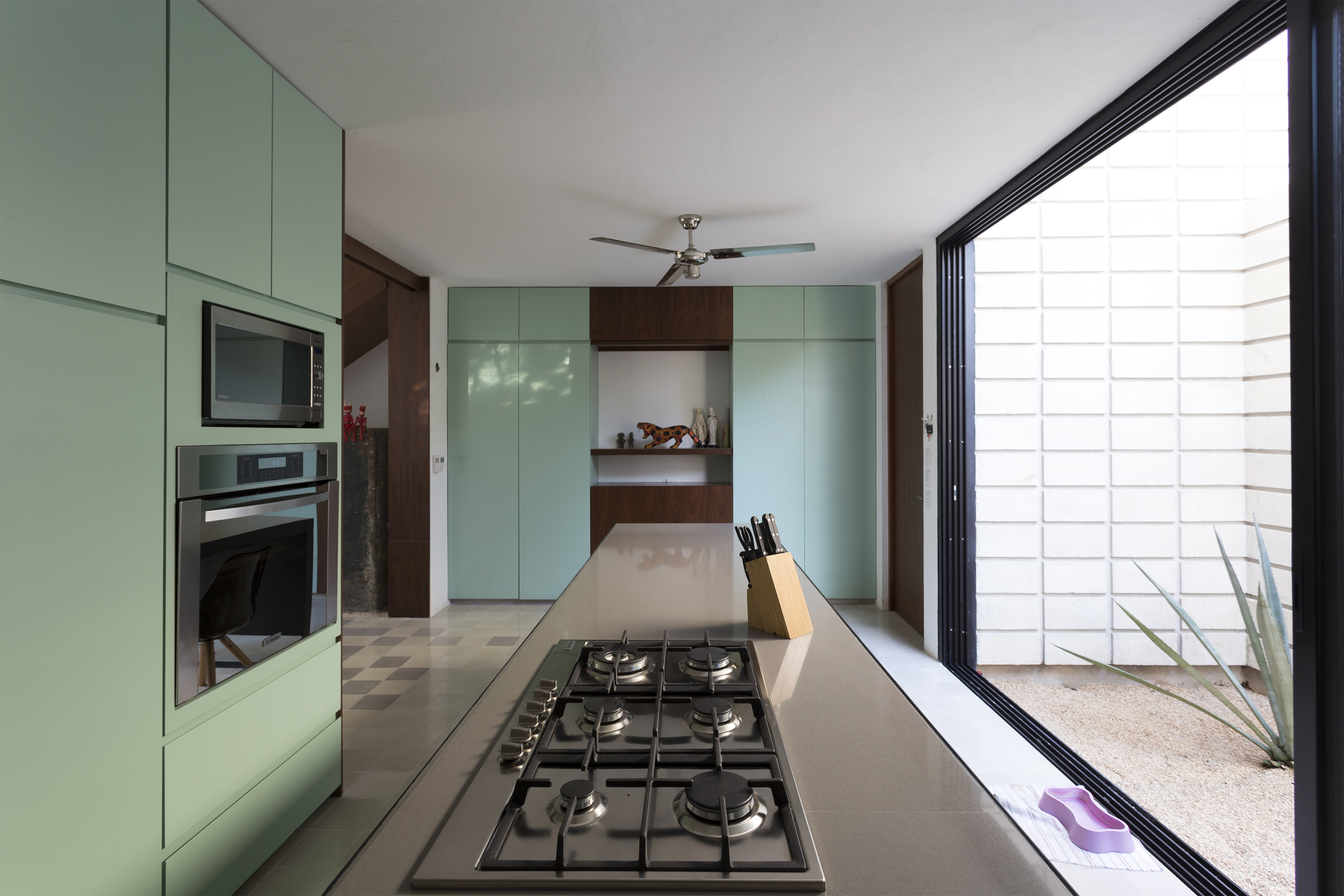 拉查亚 · 手工艺科技之美的现代住宅-13