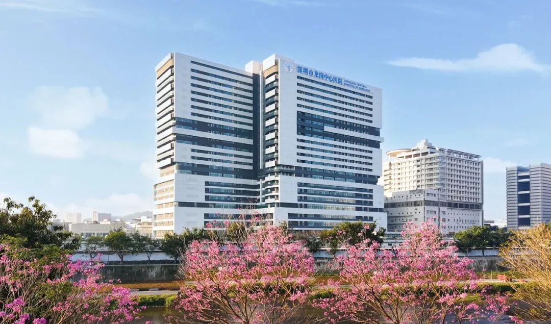 龙岗中心医院外科综合楼丨中国深圳丨同济大学建筑设计研究院（集团）有限公司-1