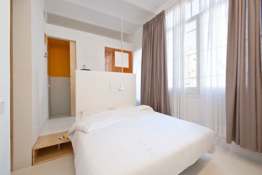 巴塞罗那历史建筑内的新艺术风格公寓丨西班牙巴塞罗那-27