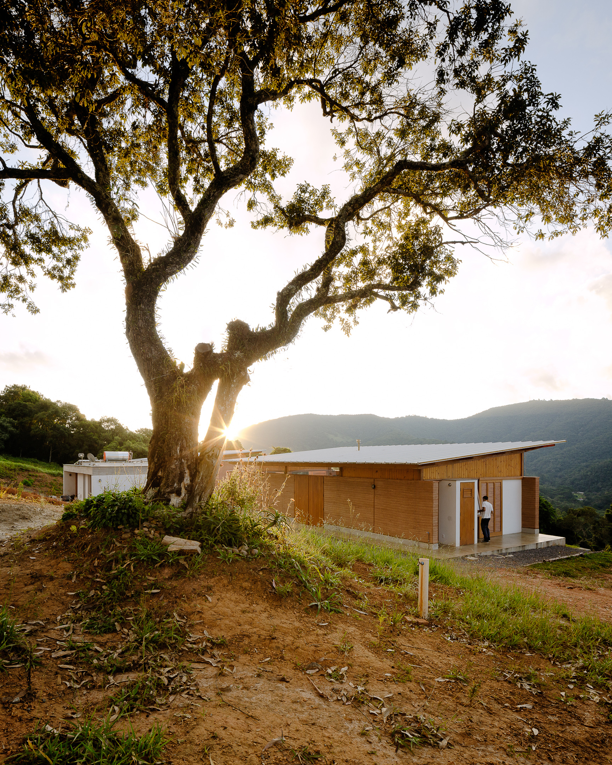 瓜普鲁武露台屋丨巴西丨Estudio Piloti Arquitetura-16