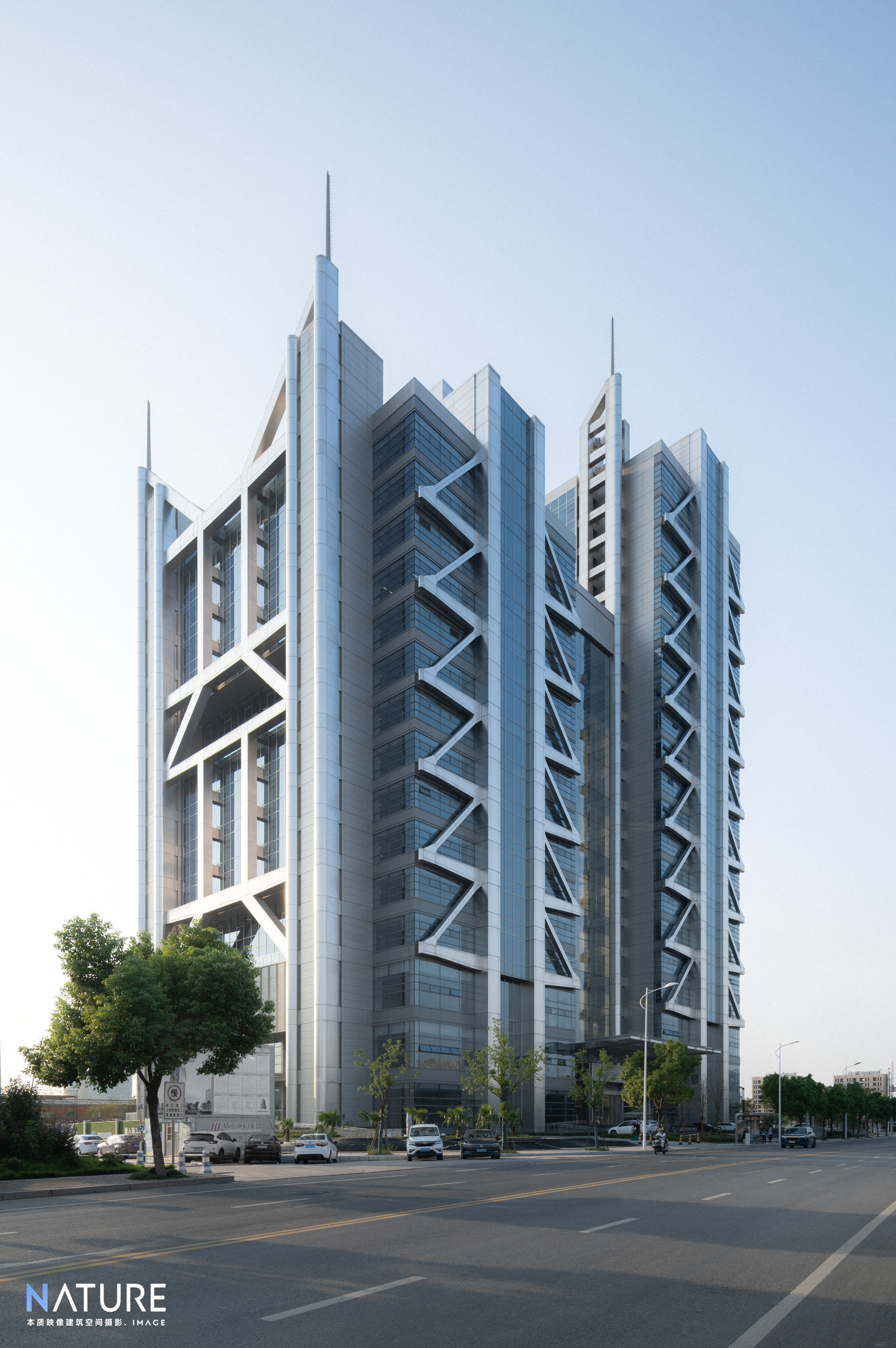 双擎大厦绍兴瑞丰银行总部丨中国绍兴丨UUA-18