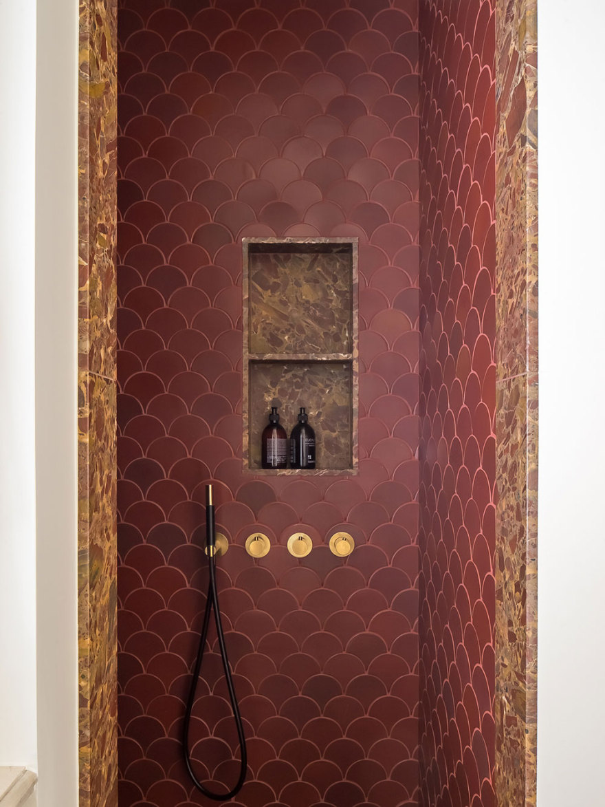 比利时设计师的优雅公寓-19