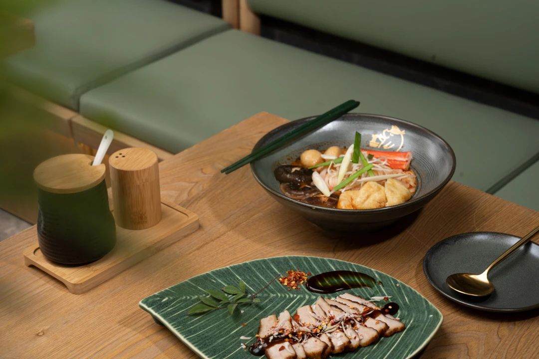 十二泰猪·星马泰料理品牌店丨中国清远丨梵山构造设计事务所-28